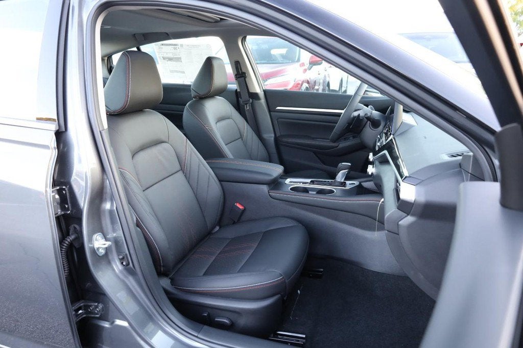 2026 Nissan Altima SR