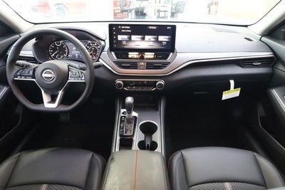 2026 Nissan Altima SR