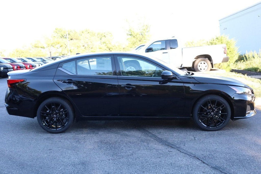 2026 Nissan Altima 2.5 SR