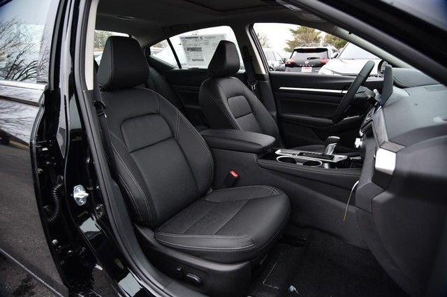 2025 Nissan Altima SL