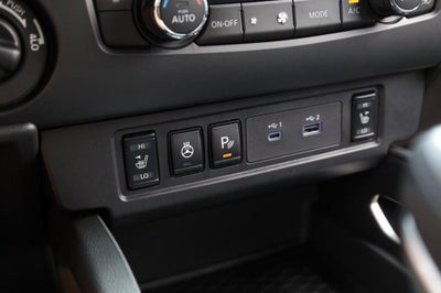 2026 Nissan Frontier Crew Cab SV