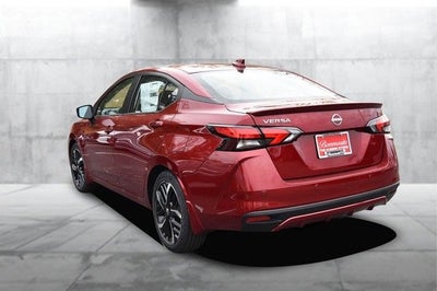 2025 Nissan Versa SR