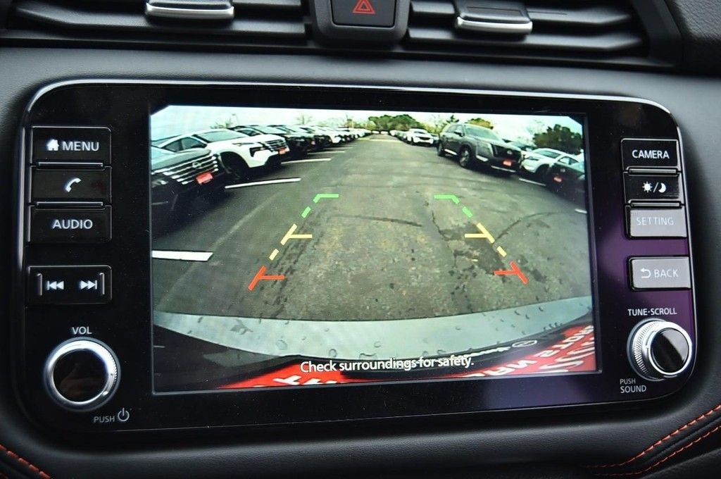 2025 Nissan Versa SR