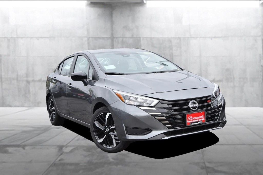 2025 Nissan Versa SR