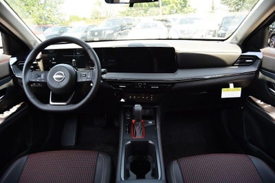 2025 Nissan Kicks SR