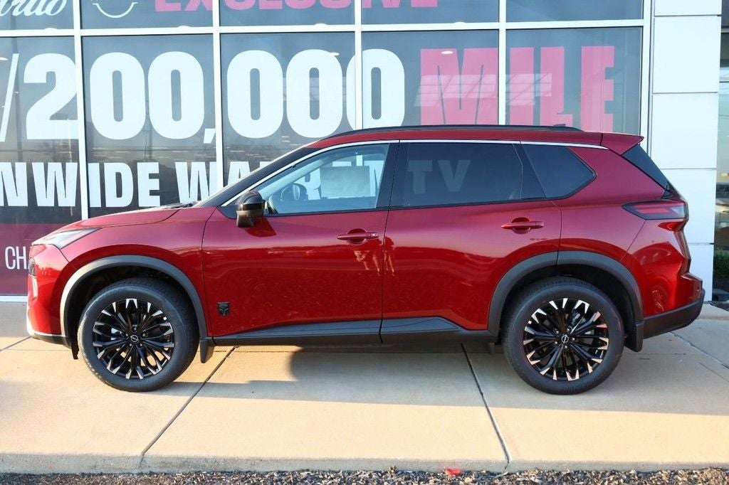 2026 Nissan Rogue Dark Armor
