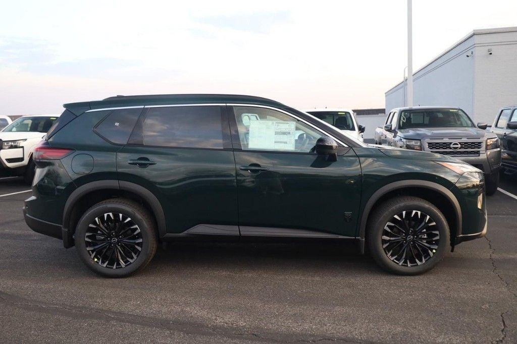 2026 Nissan Rogue Dark Armor