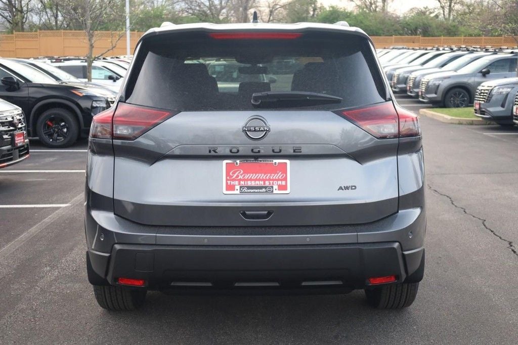 2026 Nissan Rogue Dark Armor