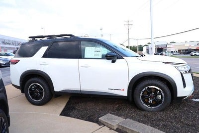 2026 Nissan Pathfinder Rock Creek®