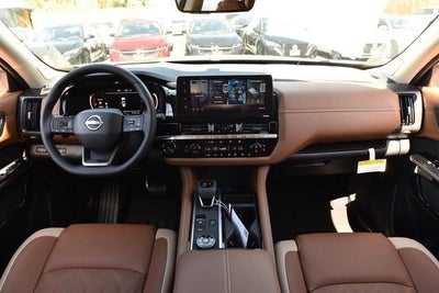 2026 Nissan Pathfinder Platinum