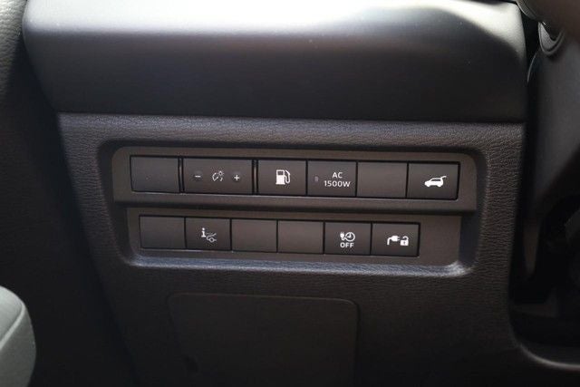 2026 Nissan Rogue Plug-In Hybrid Platinum