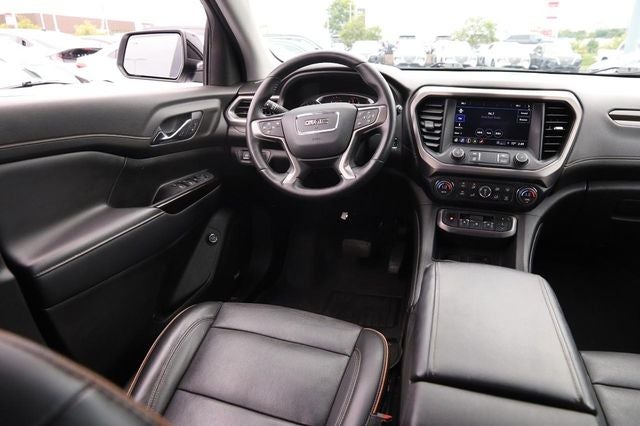 2022 GMC Acadia AT4