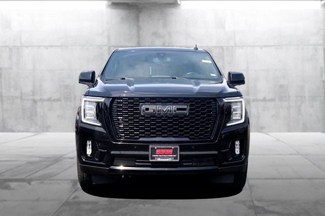2022 GMC Yukon XL SLT
