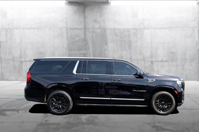 2022 GMC Yukon XL SLT