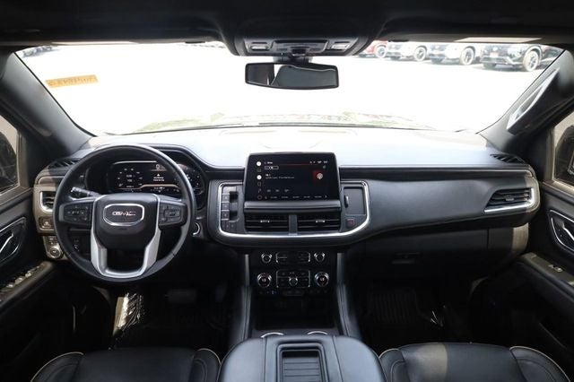 2022 GMC Yukon XL SLT