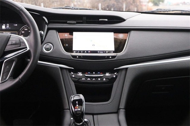 2024 Cadillac XT5 Premium Luxury