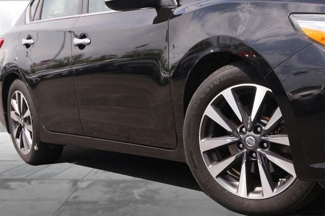 2017 Nissan Altima 2.5 SL