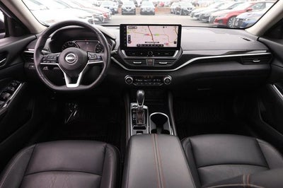 2024 Nissan Altima 2.0 SR