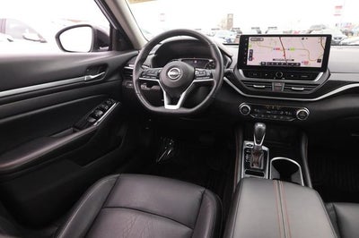 2024 Nissan Altima 2.0 SR