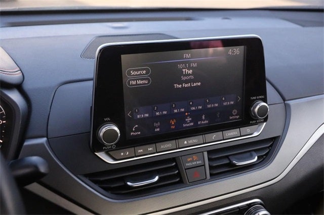 2024 Nissan Altima SR