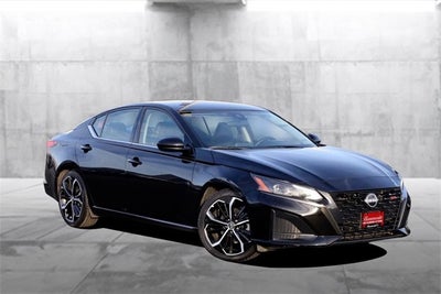 2024 Nissan Altima SR