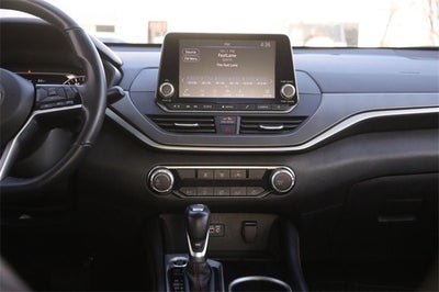 2024 Nissan Altima SR