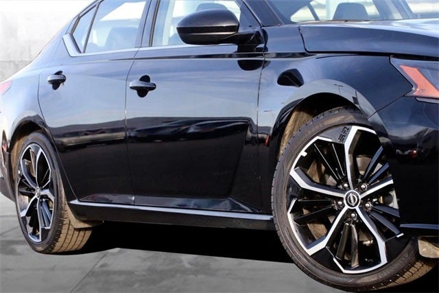 2024 Nissan Altima SR