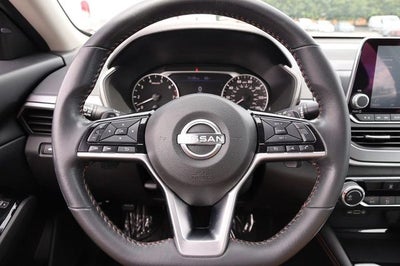 2024 Nissan Altima SR