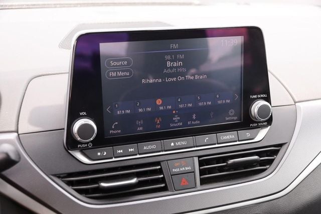 2024 Nissan Altima SR