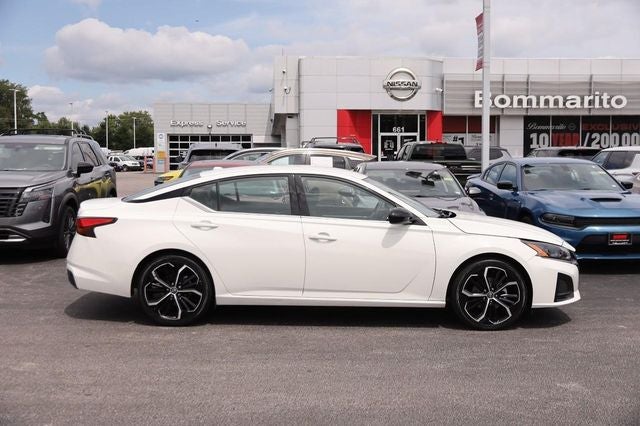 2024 Nissan Altima SR