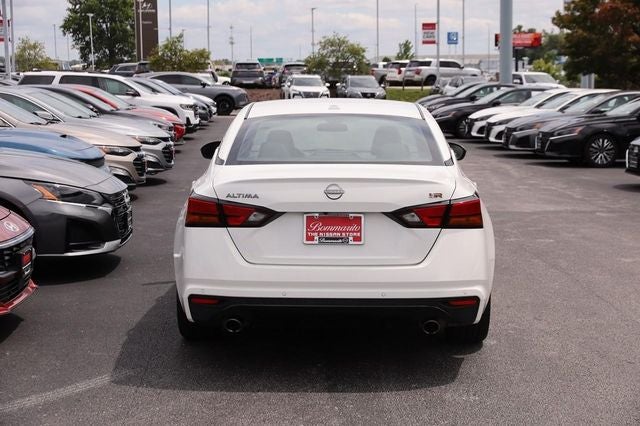 2024 Nissan Altima SR