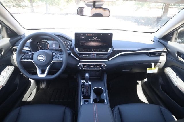 2026 Nissan Altima SR