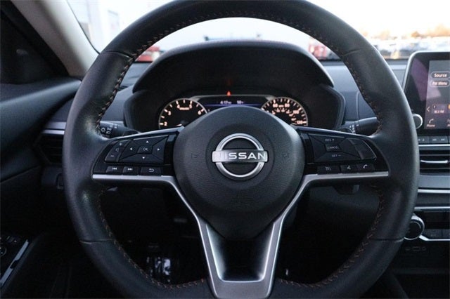 2024 Nissan Altima SR