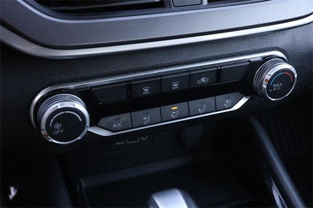 2024 Nissan Altima SR