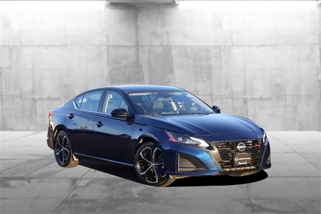 2024 Nissan Altima SR
