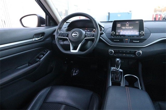 2024 Nissan Altima SR