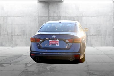 2024 Nissan Altima SR
