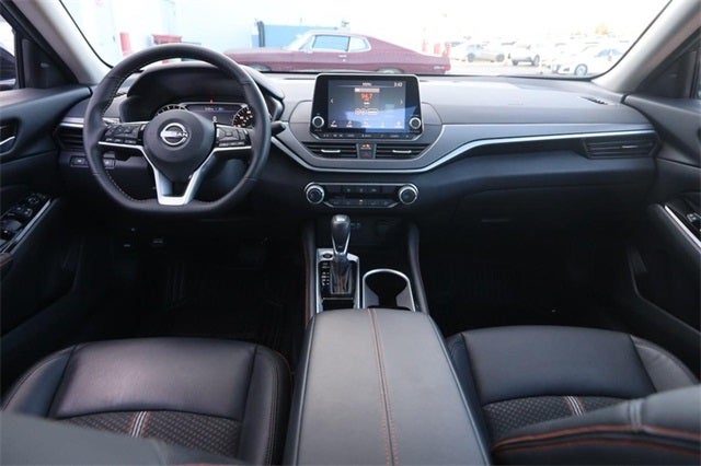 2025 Nissan Altima 2.5 SR
