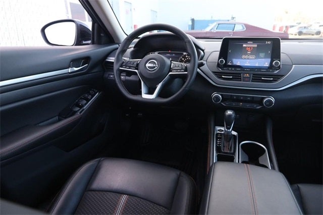 2025 Nissan Altima 2.5 SR