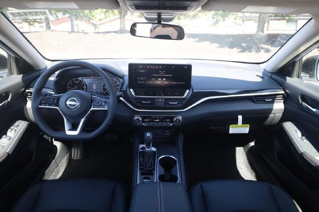 2026 Nissan Altima SR