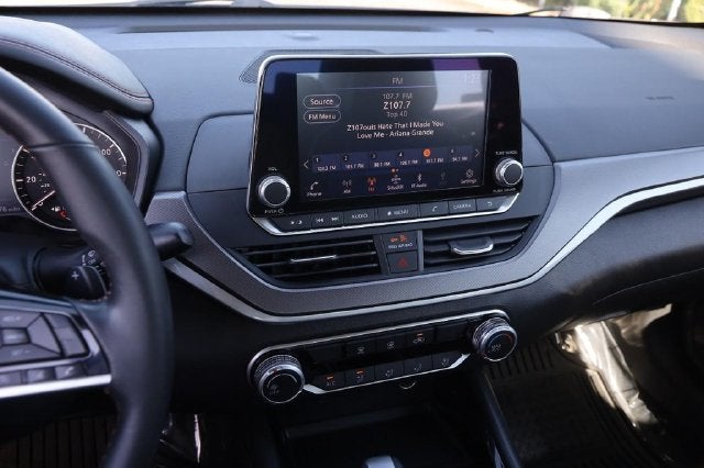 2024 Nissan Altima SR