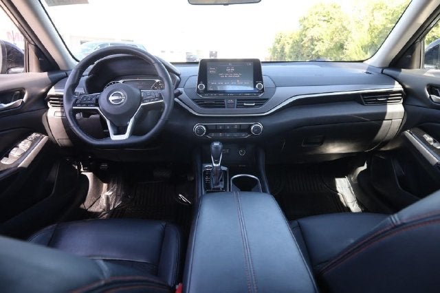 2024 Nissan Altima SR