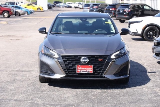 2024 Nissan Altima SR