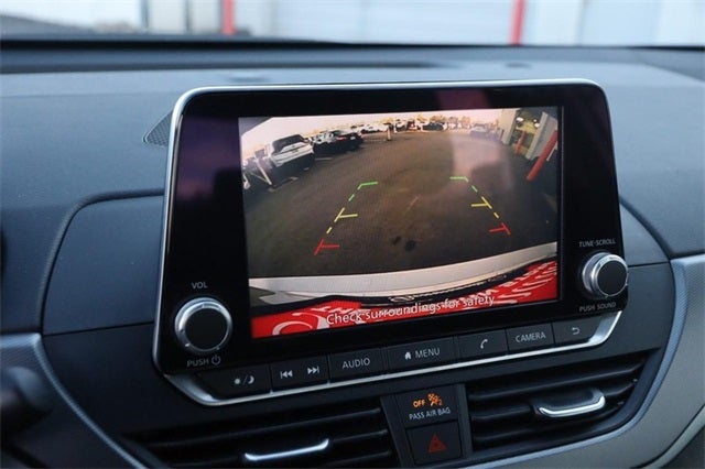 2024 Nissan Altima SR