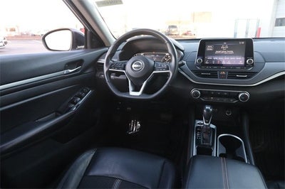 2024 Nissan Altima SR