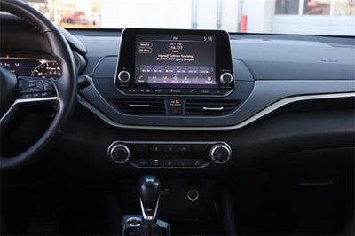 2024 Nissan Altima SR