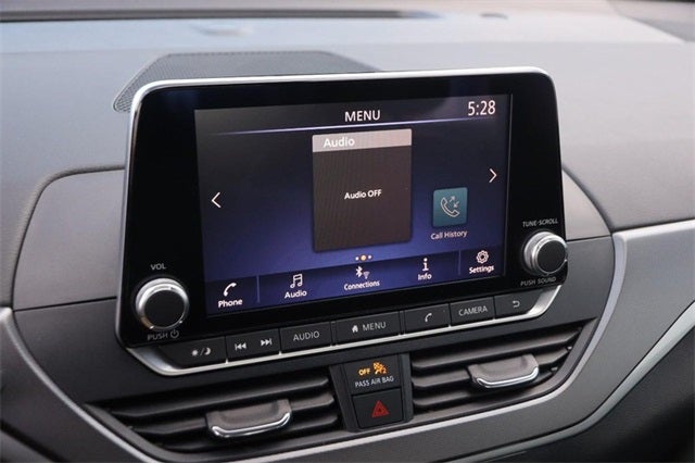 2024 Nissan Altima SR