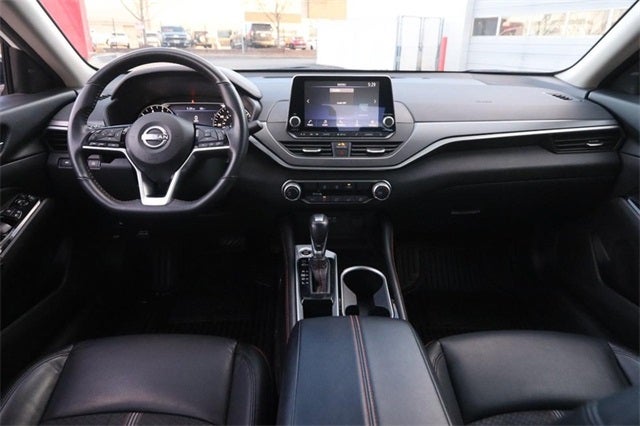 2024 Nissan Altima SR