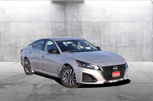 2024 Nissan Altima SV