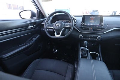 2024 Nissan Altima SV